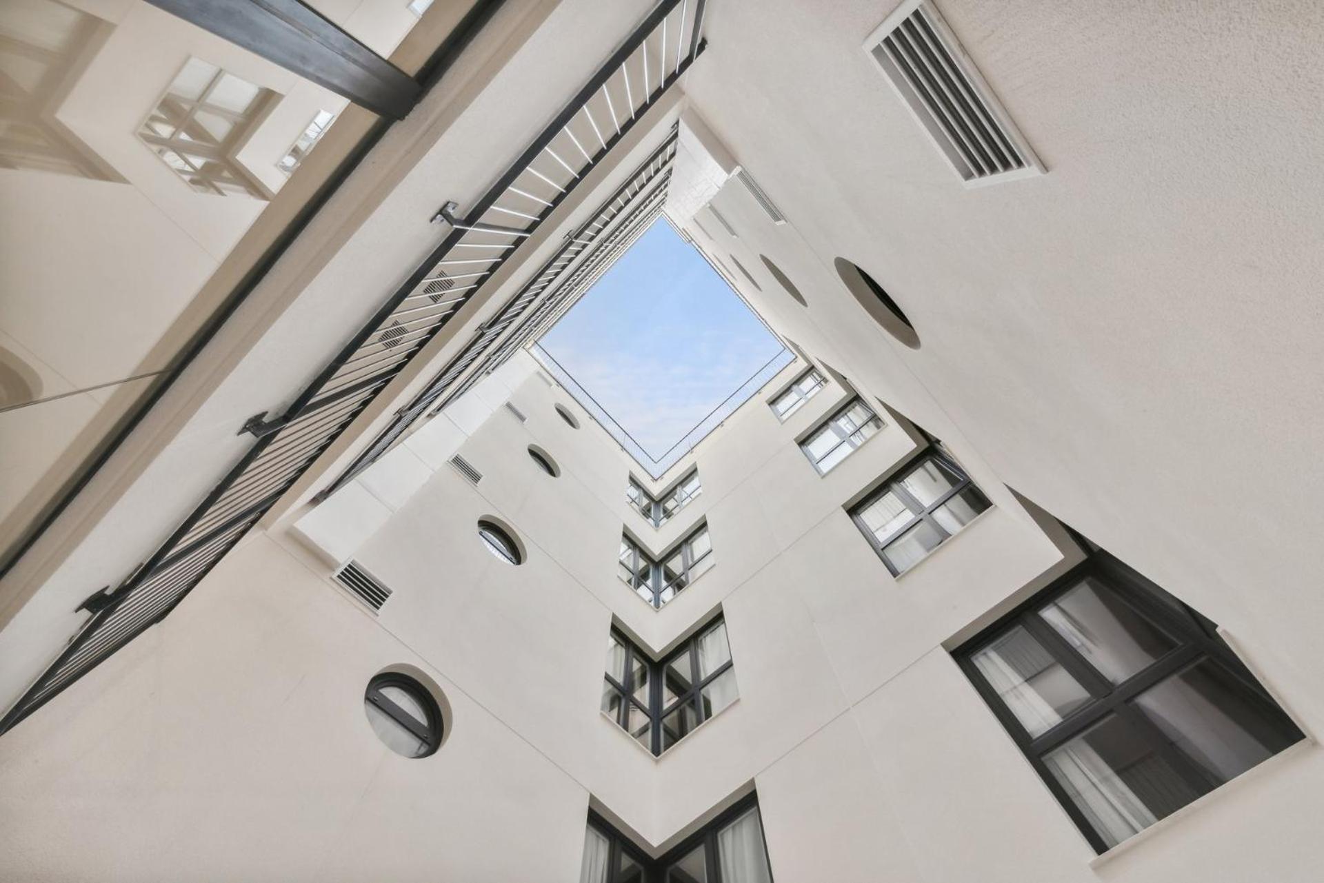 Limehome Valencia Carrer Del Pare Palau I Quer Екстер'єр фото
