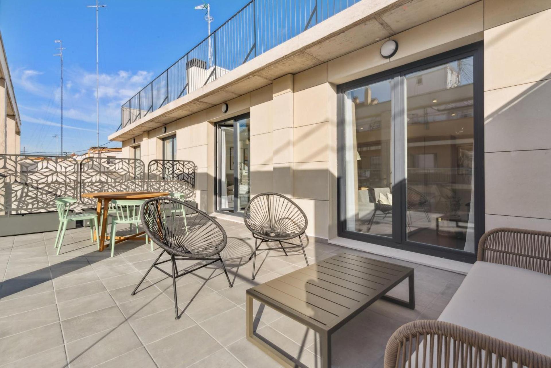 Limehome Valencia Carrer Del Pare Palau I Quer Екстер'єр фото