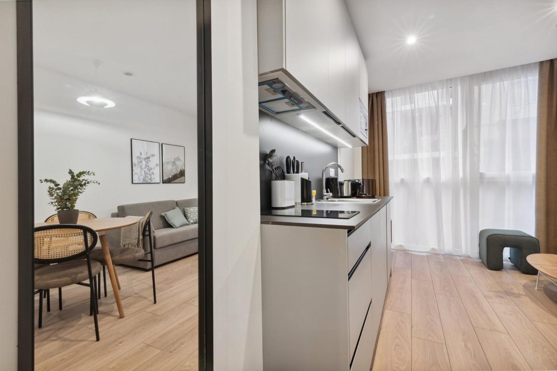 Limehome Valencia Carrer Del Pare Palau I Quer Номер фото